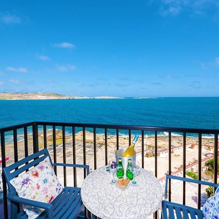Islet Promenade Seafront Family Apartment With 2 Balconies By Getawaysmalta St. Paul's Bay Ngoại thất bức ảnh