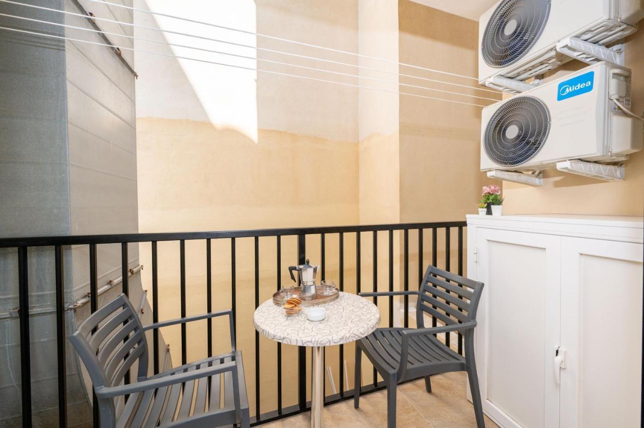 Islet Promenade Seafront Family Apartment With 2 Balconies By Getawaysmalta St. Paul's Bay Ngoại thất bức ảnh